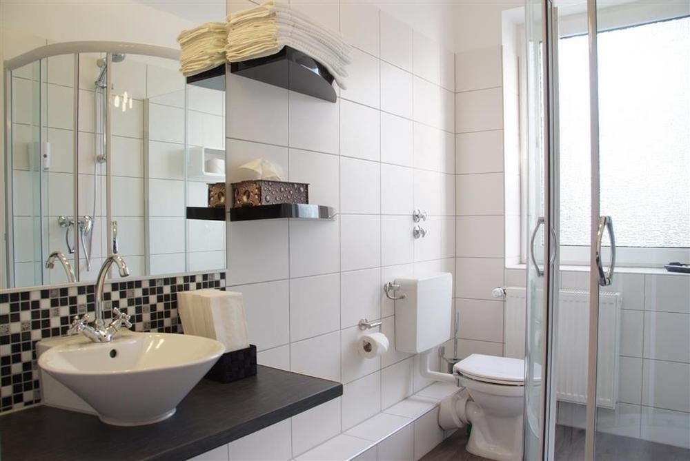 Arena Hotel Gelsenkirchen Room photo
